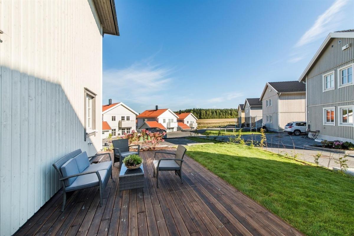 Villa Relax - Near Lillestrom, Ahus, Oslomet - Kjeller, Strommen, Lorenskog And Oslo Экстерьер фото